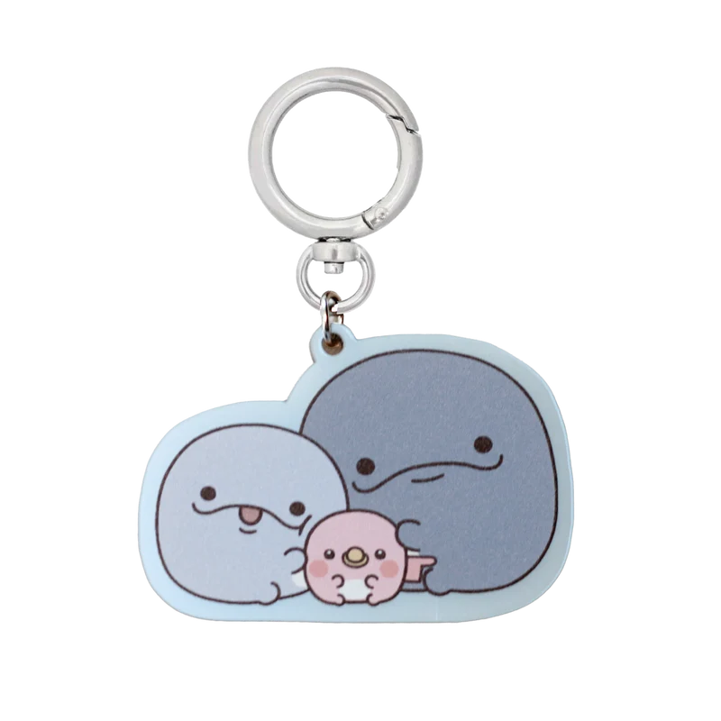 【親子イルカ】パールブルーアクキー