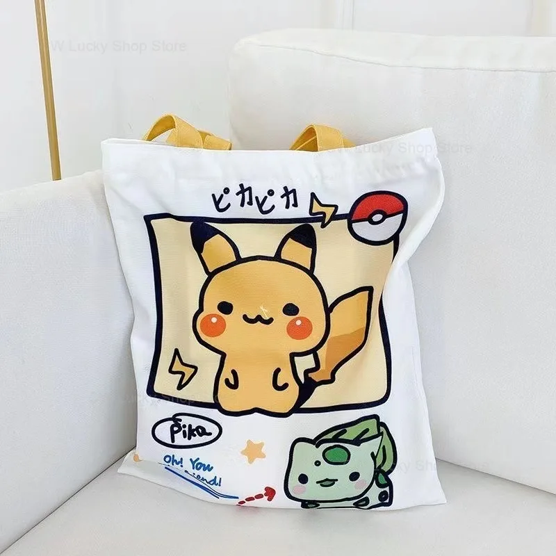 Pratica borsa da trasporto in tessuto con motivo Pokemon