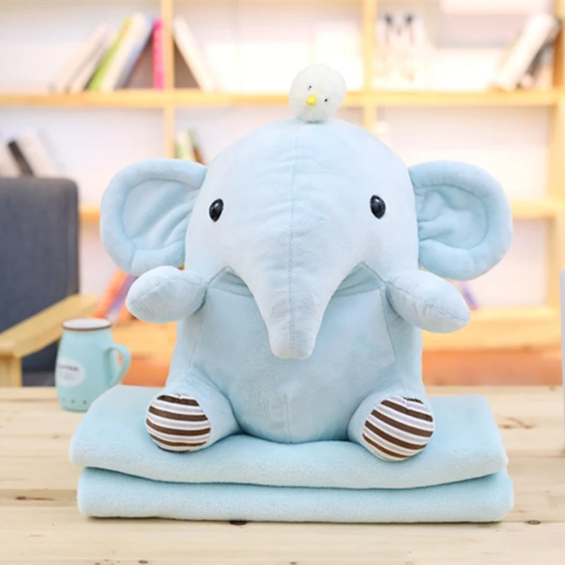 Simpatico ippopotamo o elefante peluche con coperta