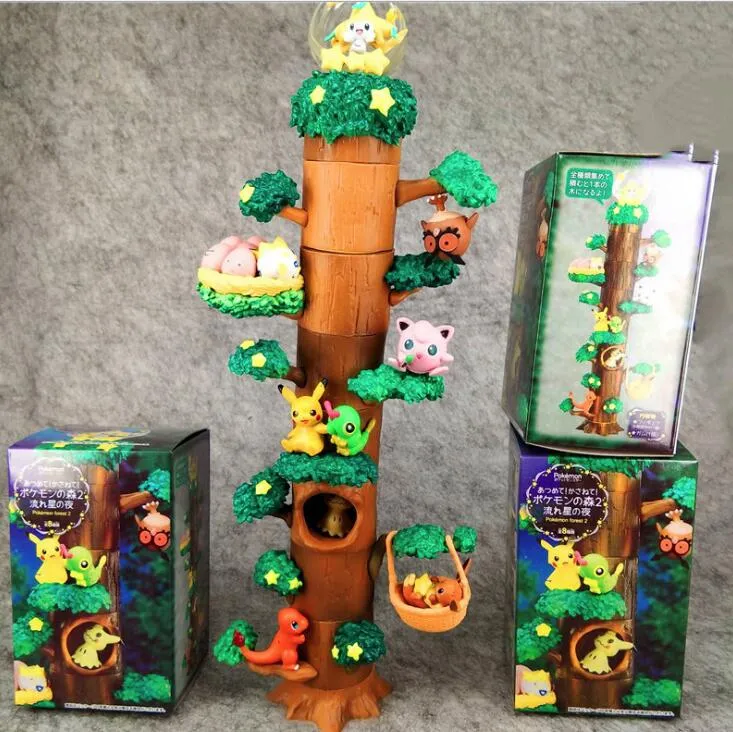 Set di figure di case sull'albero di Pokemon 8 figure