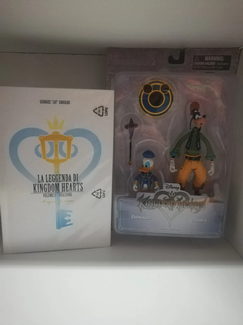 DISNEY KINGDOM HEARTS FIGURE-DONALD GOOFY+LA LEGGENDA DI KINGDOM HEARTS
