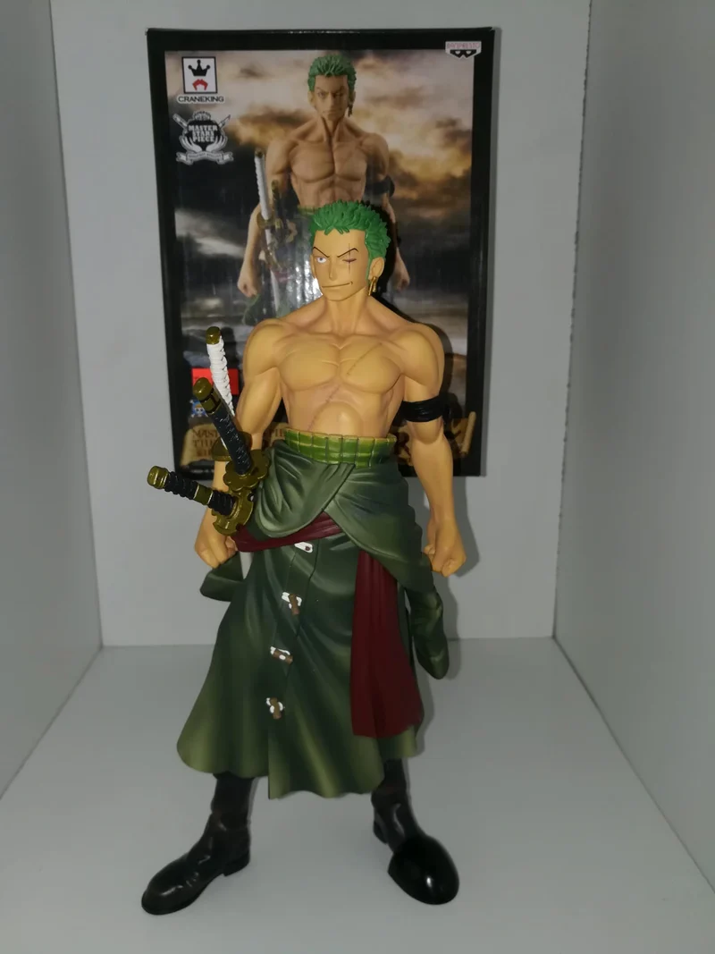 ONE PIECE MASTER STARS THE RORONOA ZORO (figure da esposizione fiera)NUOVA ( 99,90 a 44,90)(e stata riparata ad una gamba)