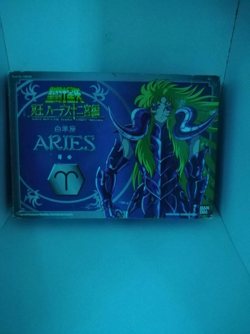 ARIES (cavalieri dello zodiaco)BANDAI (da riparare)