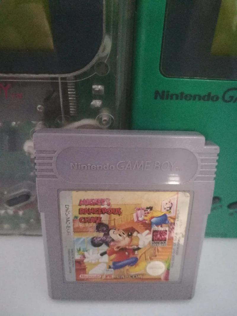 MICKEY'S DANGEROUS CHASE GAME BOY NINTENDO