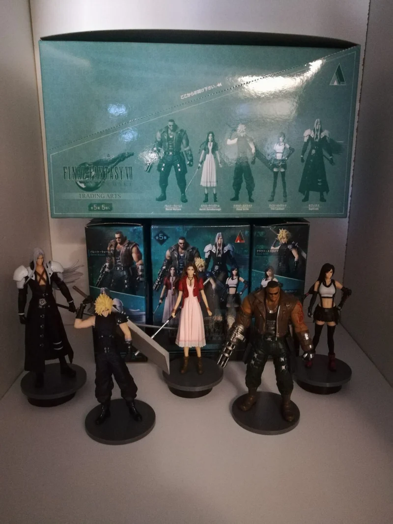 Final Fantasy VII Remake Figure Da Collezione 10 cm Ufficiali