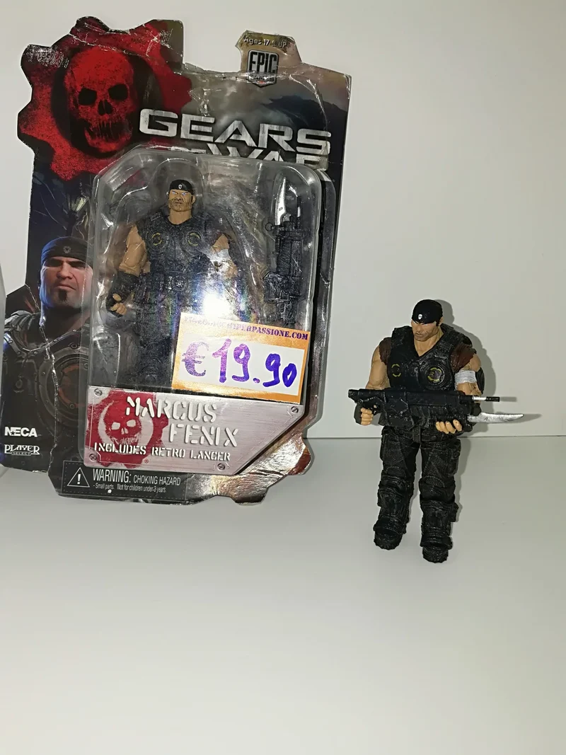 GEARS OF WAR MARCUS FENIX FIGURE (10cm)