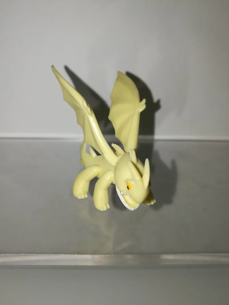 DRAGON TRAINER MINI FIGURE (5cm)