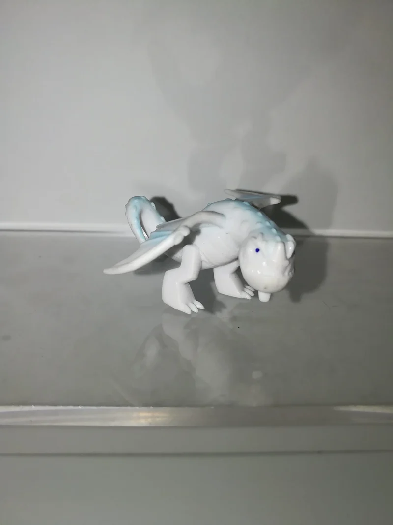 DRAGON TRAINER MINI FIGURE (4cm)