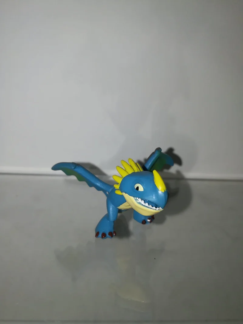 DRAGON TRAINER MINI FIGURE (4cm)