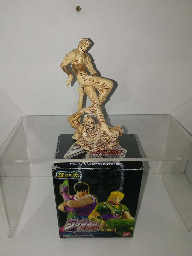 JOJO BIZARRE ANIME MANGA (12cm)