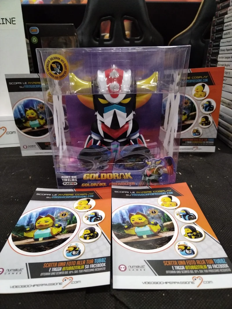 FIGURE UFO ROBOT GOLDRAKE -FIGURE MONEY BOX